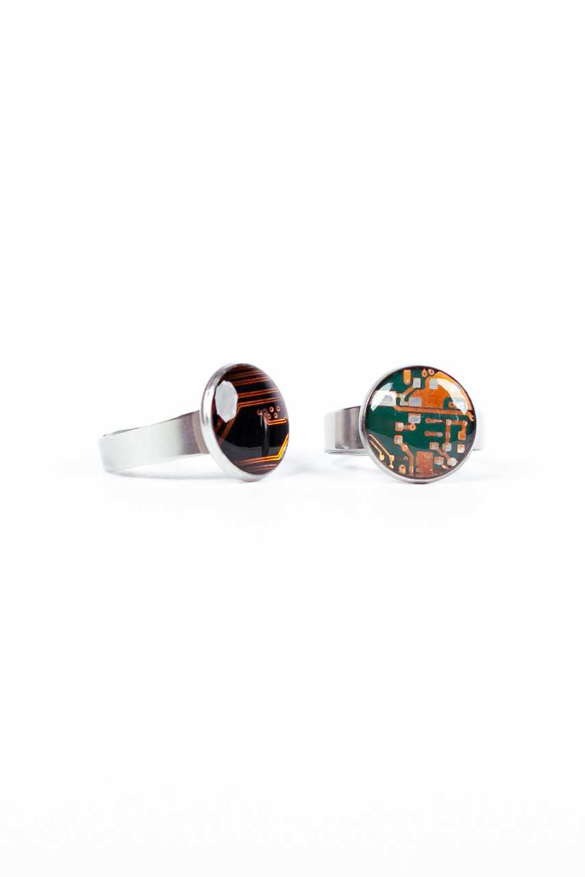 DIGITAL DOT RING
